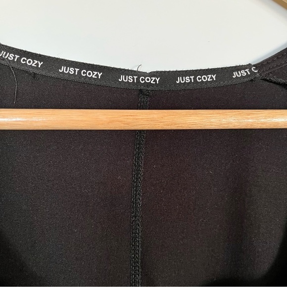 Just Cozy Black Long Sleeve Top Large - Picture 2 of 5